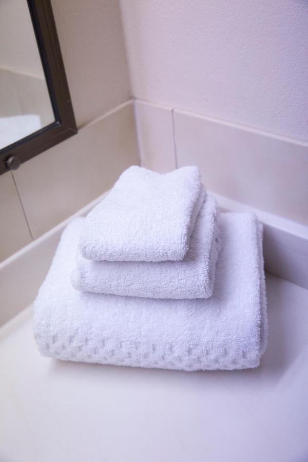 Longreach Motor Inn מראה חיצוני תמונה