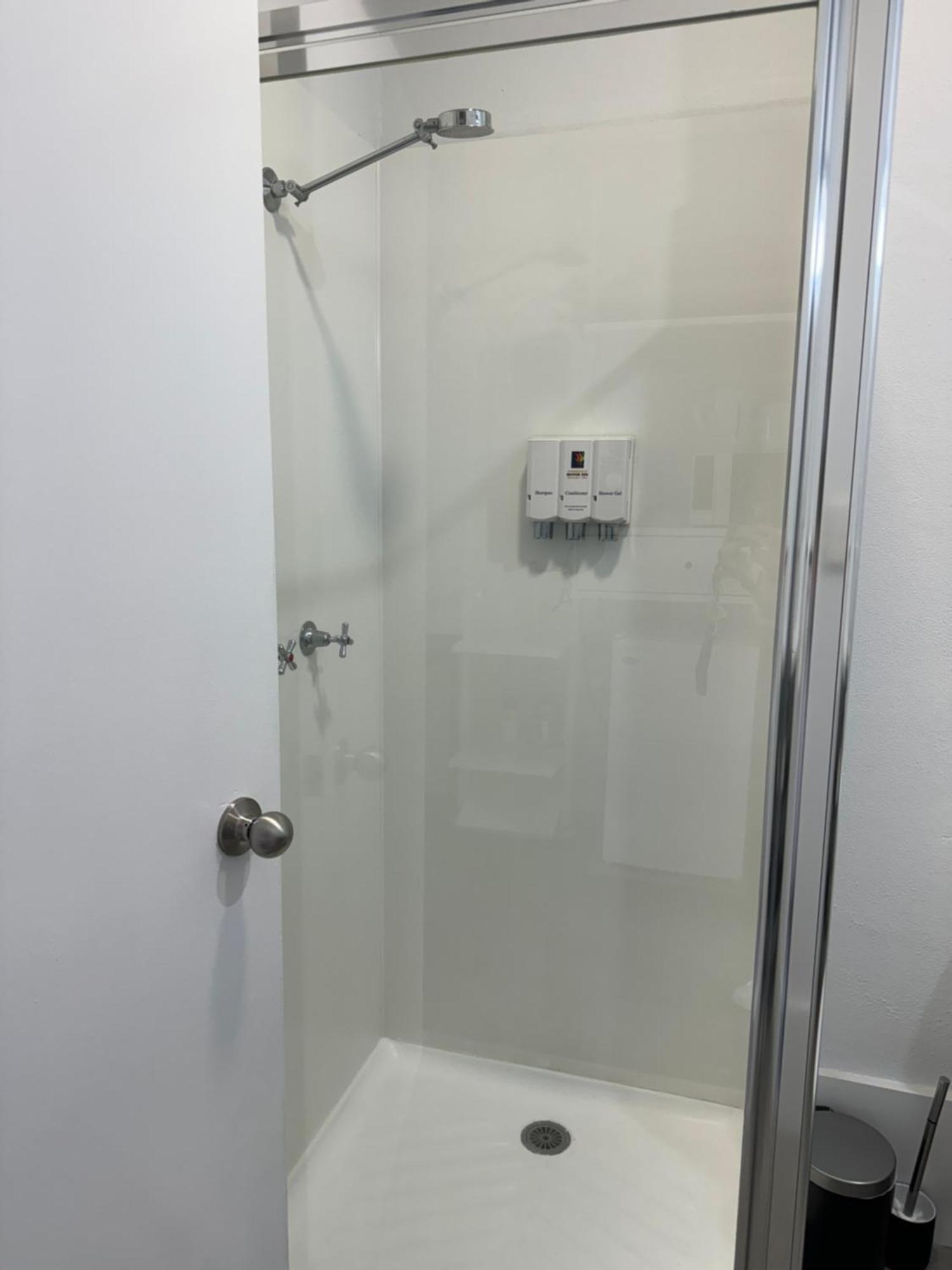 Longreach Motor Inn מראה חיצוני תמונה