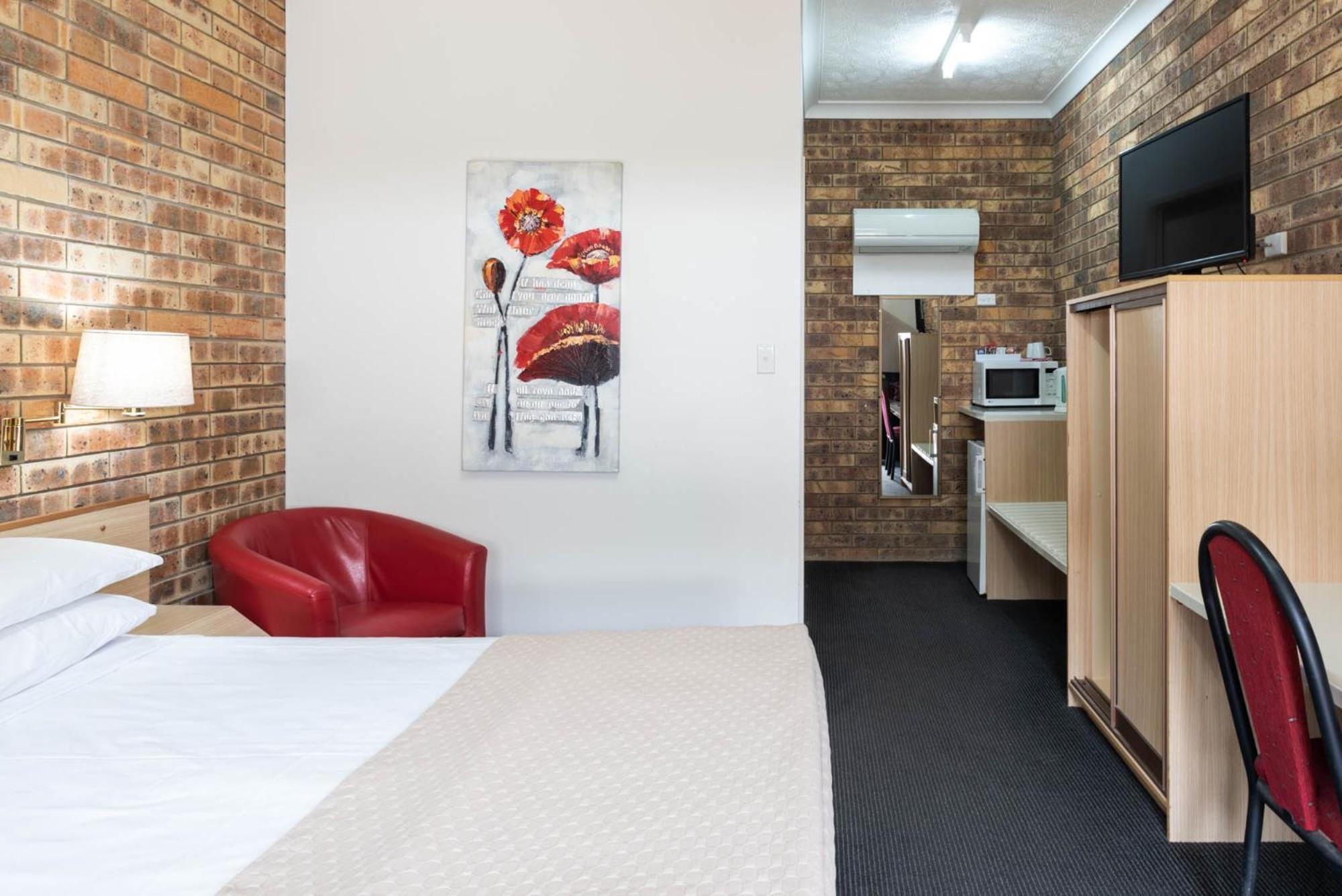Longreach Motor Inn מראה חיצוני תמונה